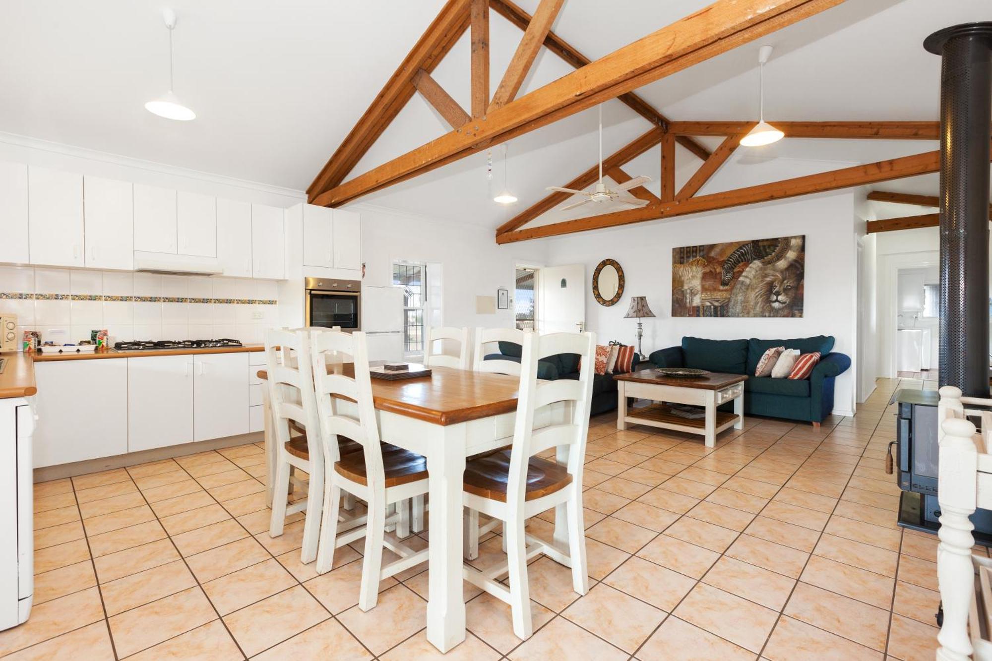 Owl Head Lodge Gulgong Room photo